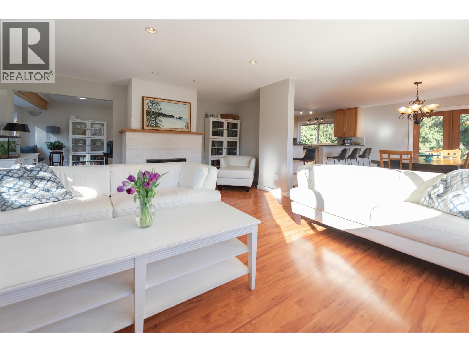 7862 EAGLE DRIVE, Halfmoon Bay