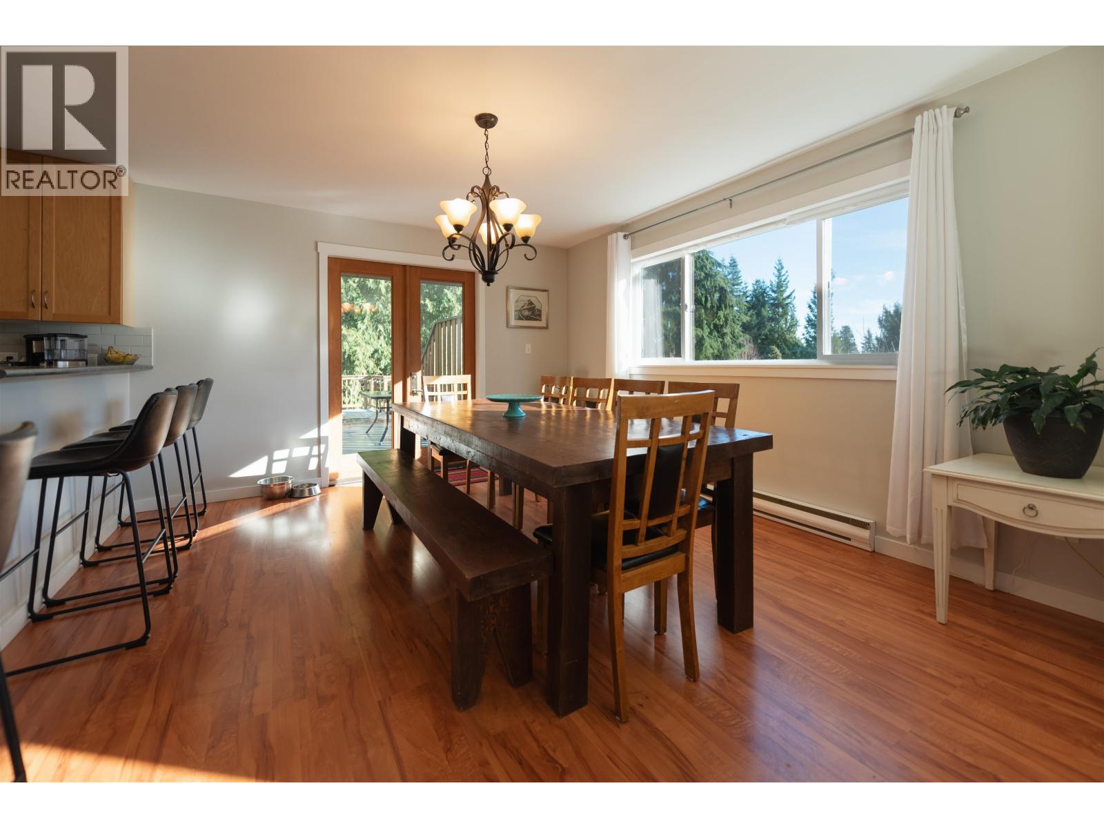 7862 EAGLE DRIVE, Halfmoon Bay