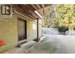 7862 Eagle Drive, Halfmoon Bay, BC V7Z1A3 Photo 35