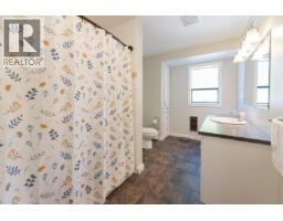 7862 Eagle Drive, Halfmoon Bay, BC V7Z1A3 Photo 29