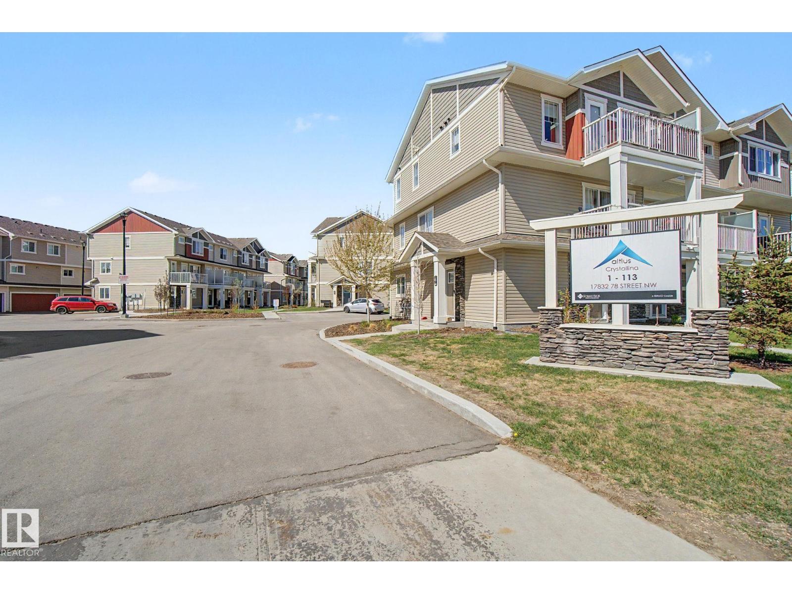 #90 17832 78 ST NW - 40