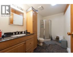 7862 Eagle Drive, Halfmoon Bay, BC V7Z1A3 Photo 39