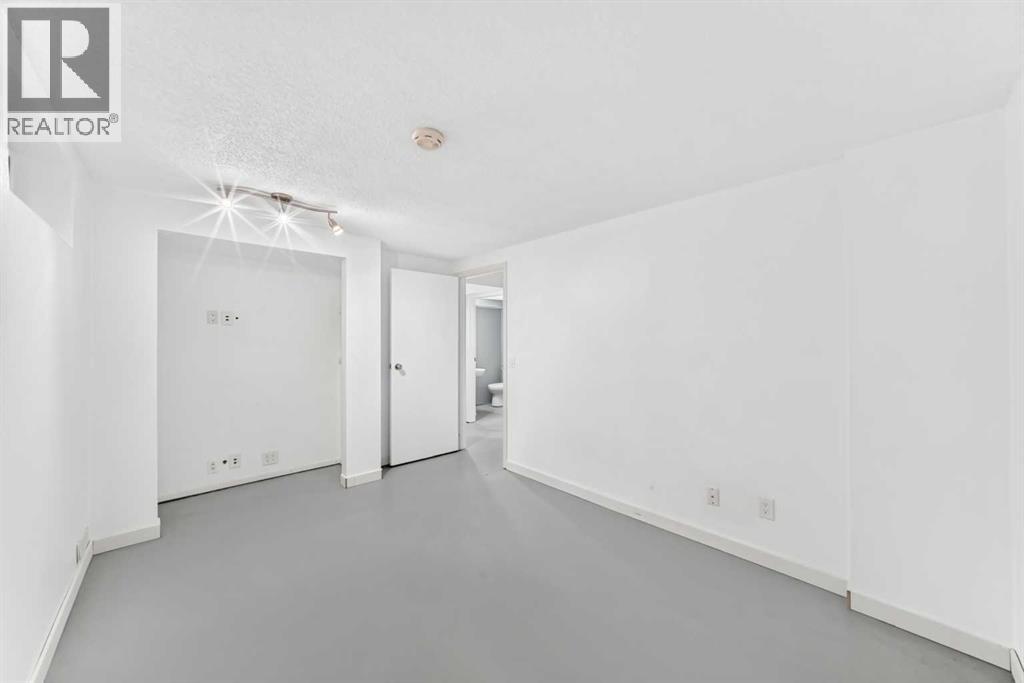 #515 500 Allen Street SE - 23