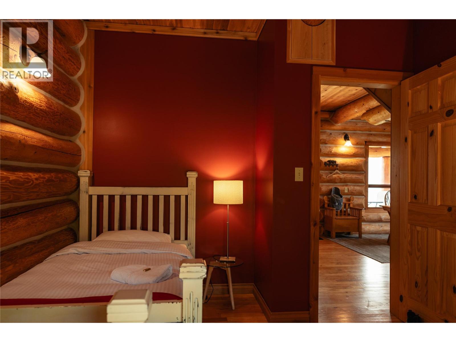 592 Bear Valley Road - 58