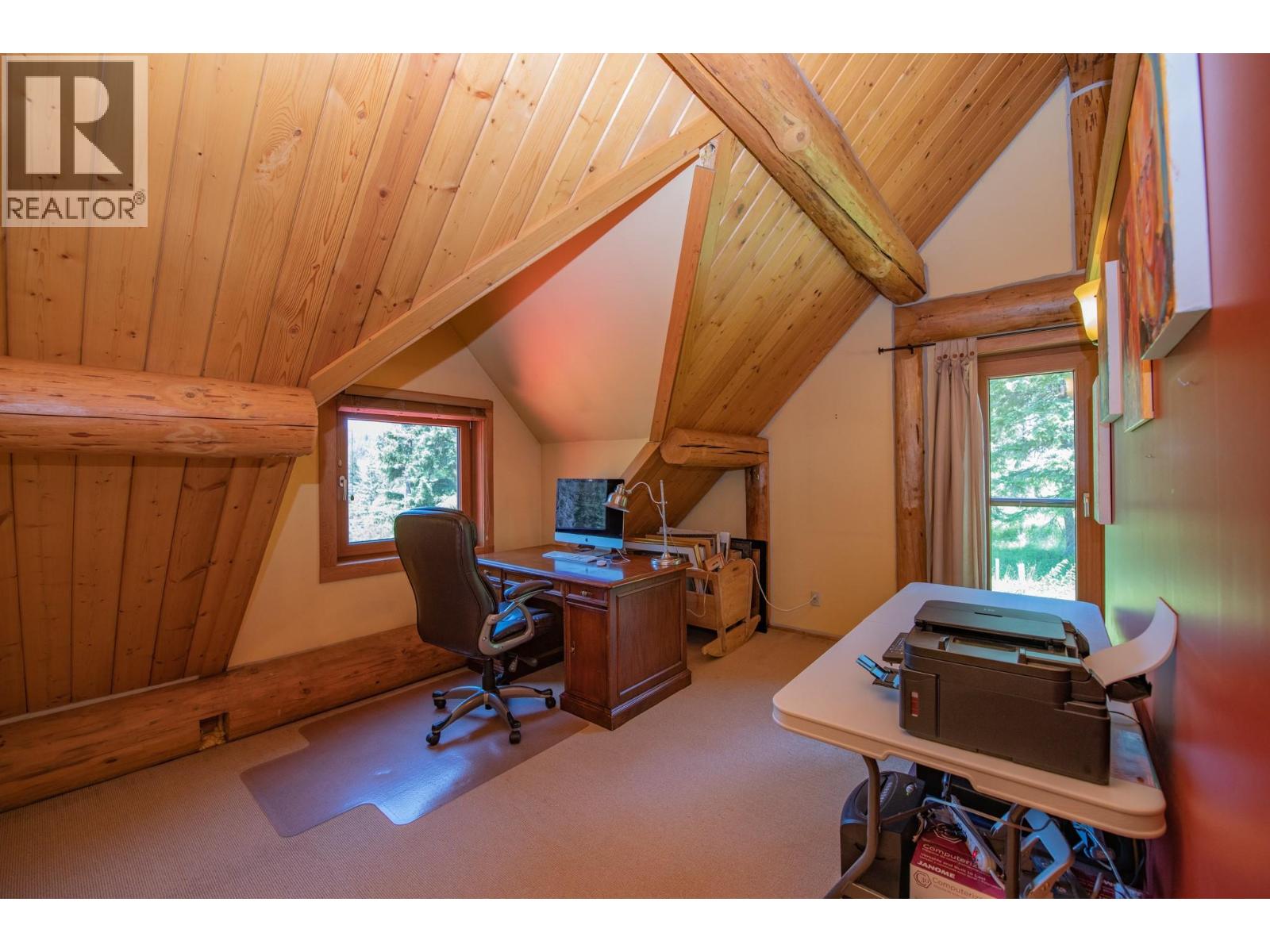 592 Bear Valley Road - 26
