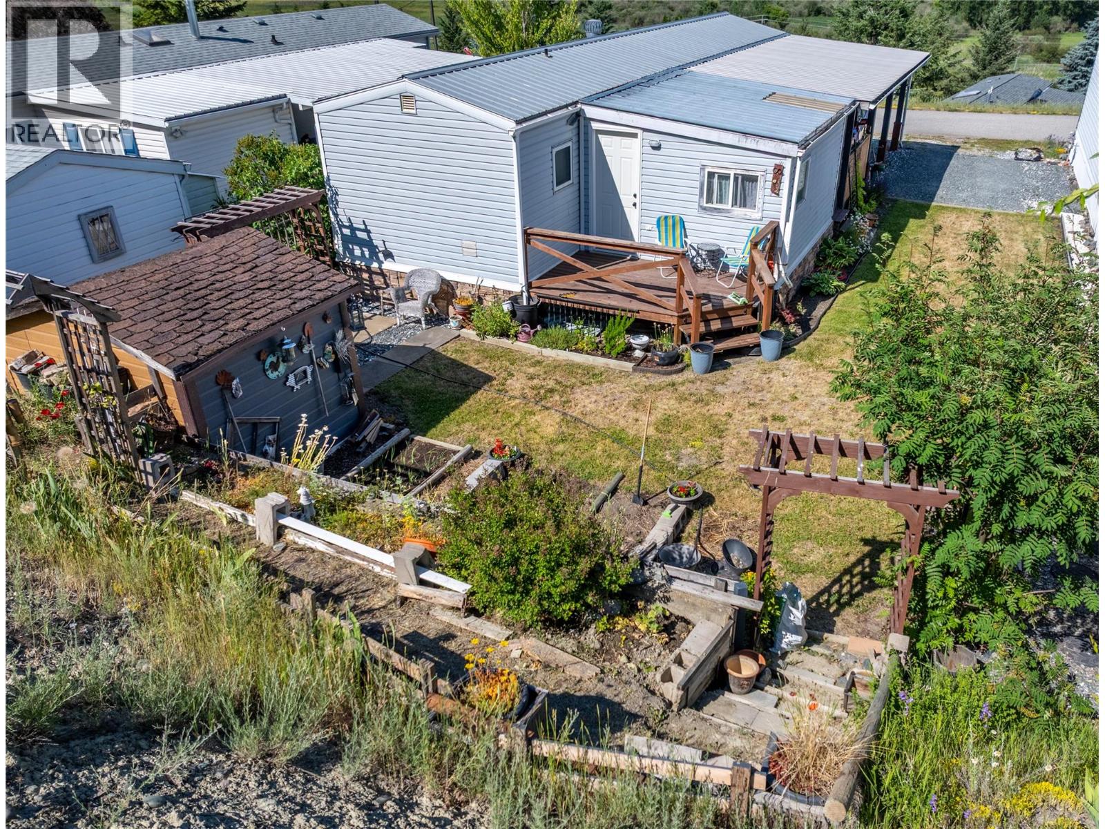 #47 445 6th Avenue N - 28
