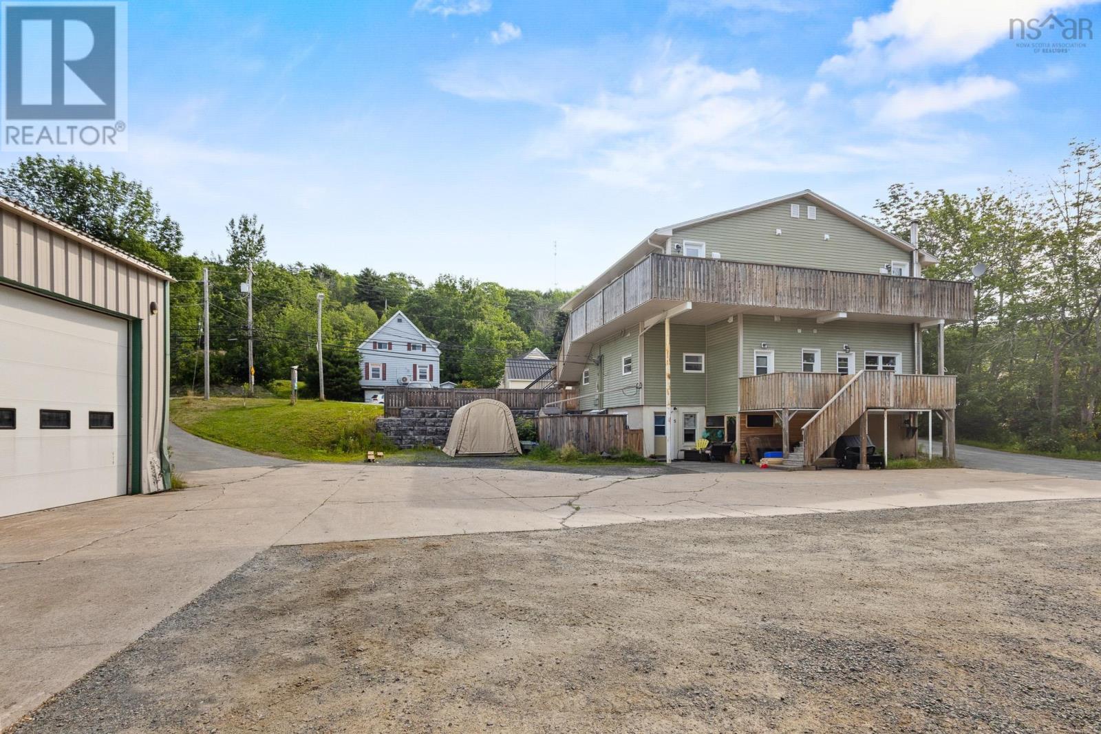 2447,2455&Lot 2 Highway 2 - 10