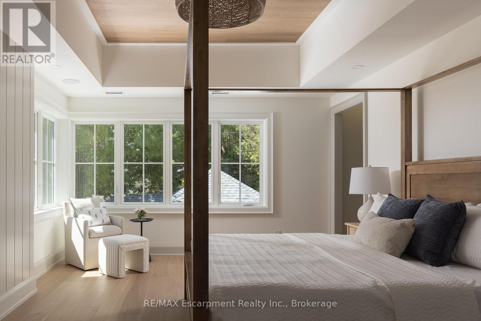 130 EDGECLIFFE PLACE - 25