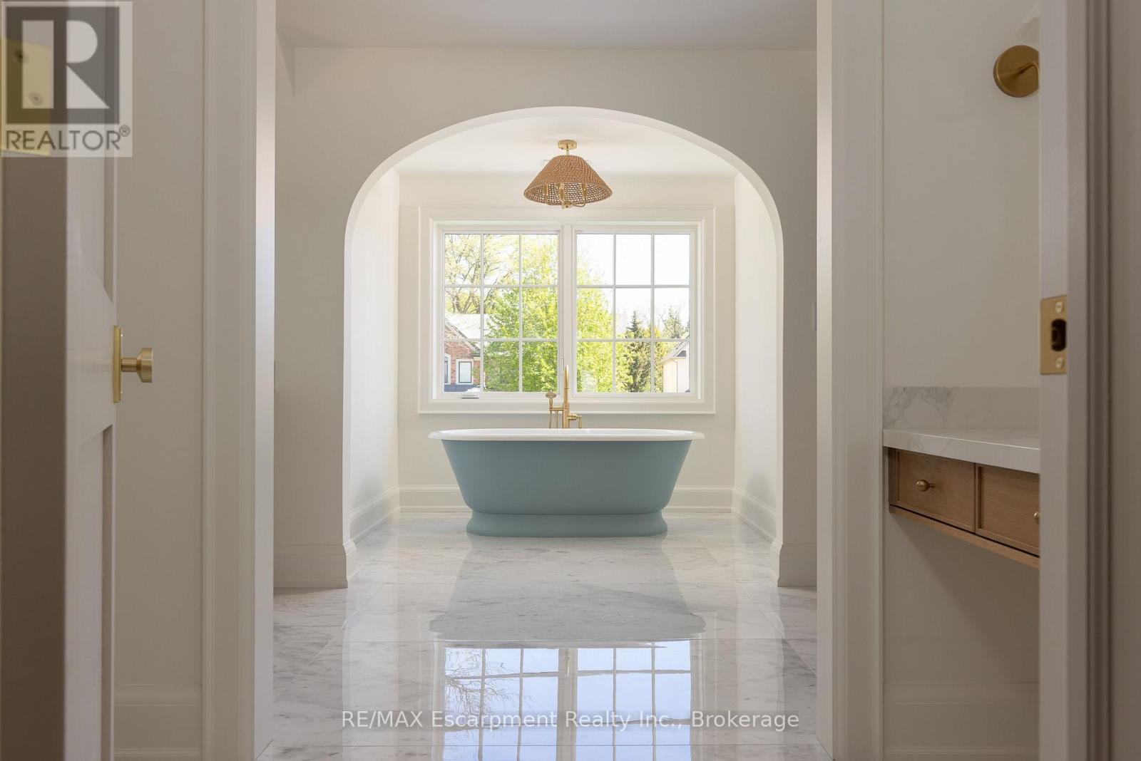 130 EDGECLIFFE PLACE - 27