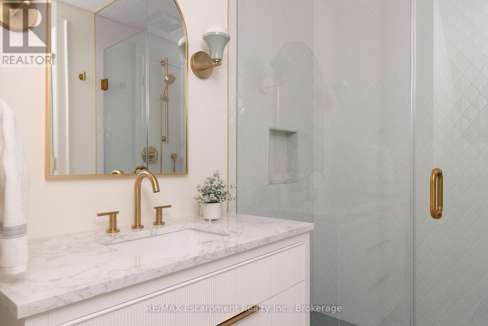 130 EDGECLIFFE PLACE - 33