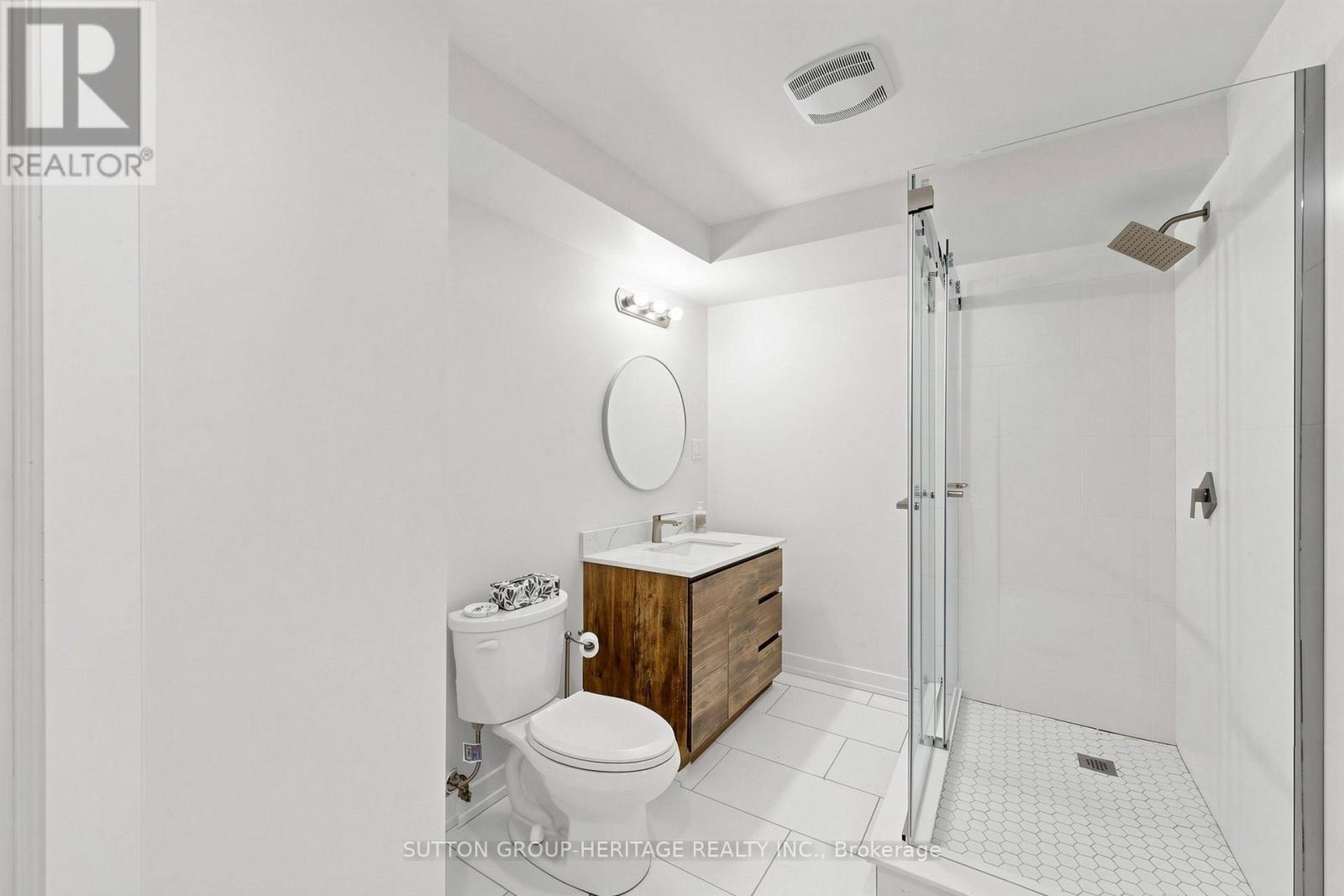 1 SHERWOOD STREET - 35