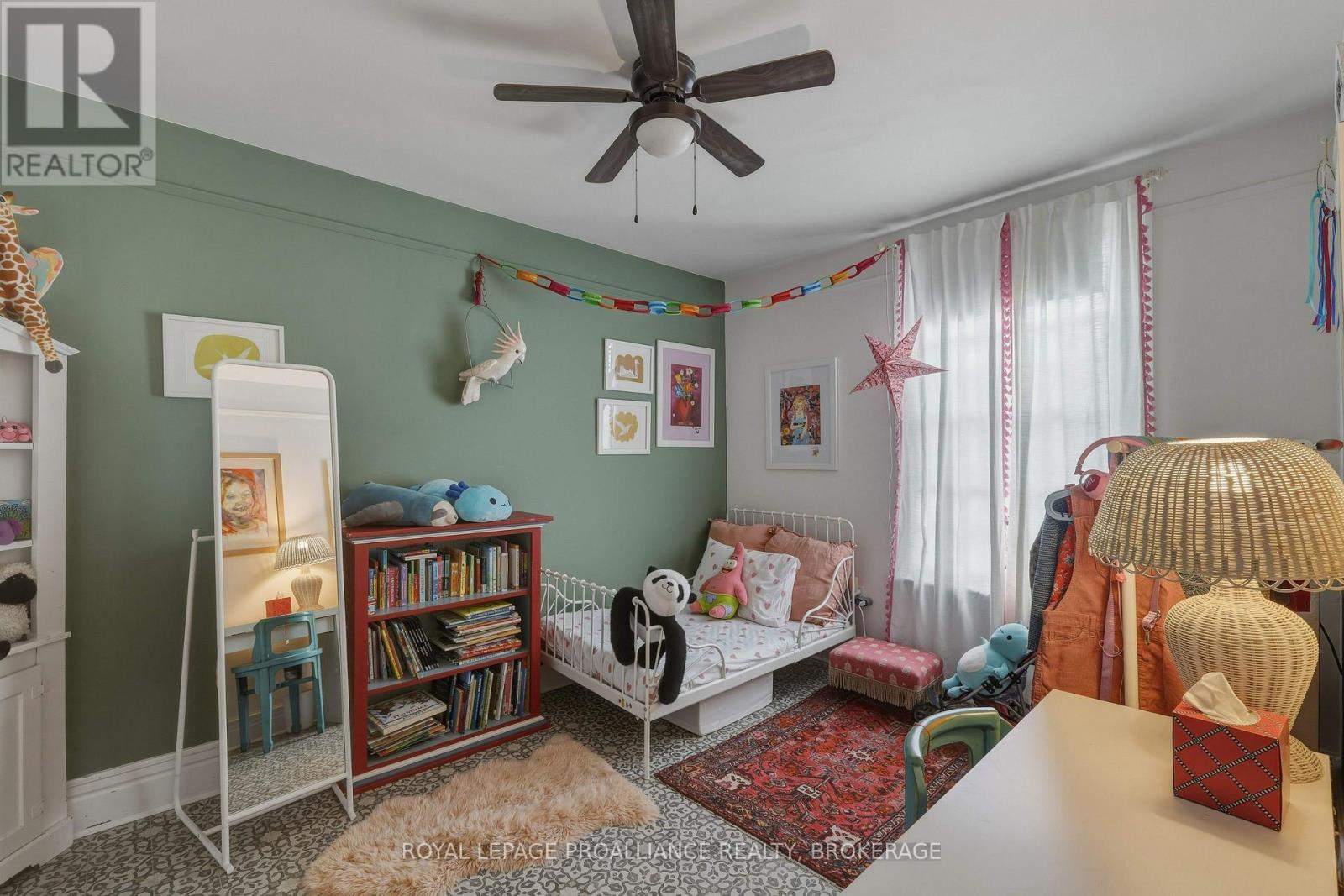 181 MONTREAL STREET - 31