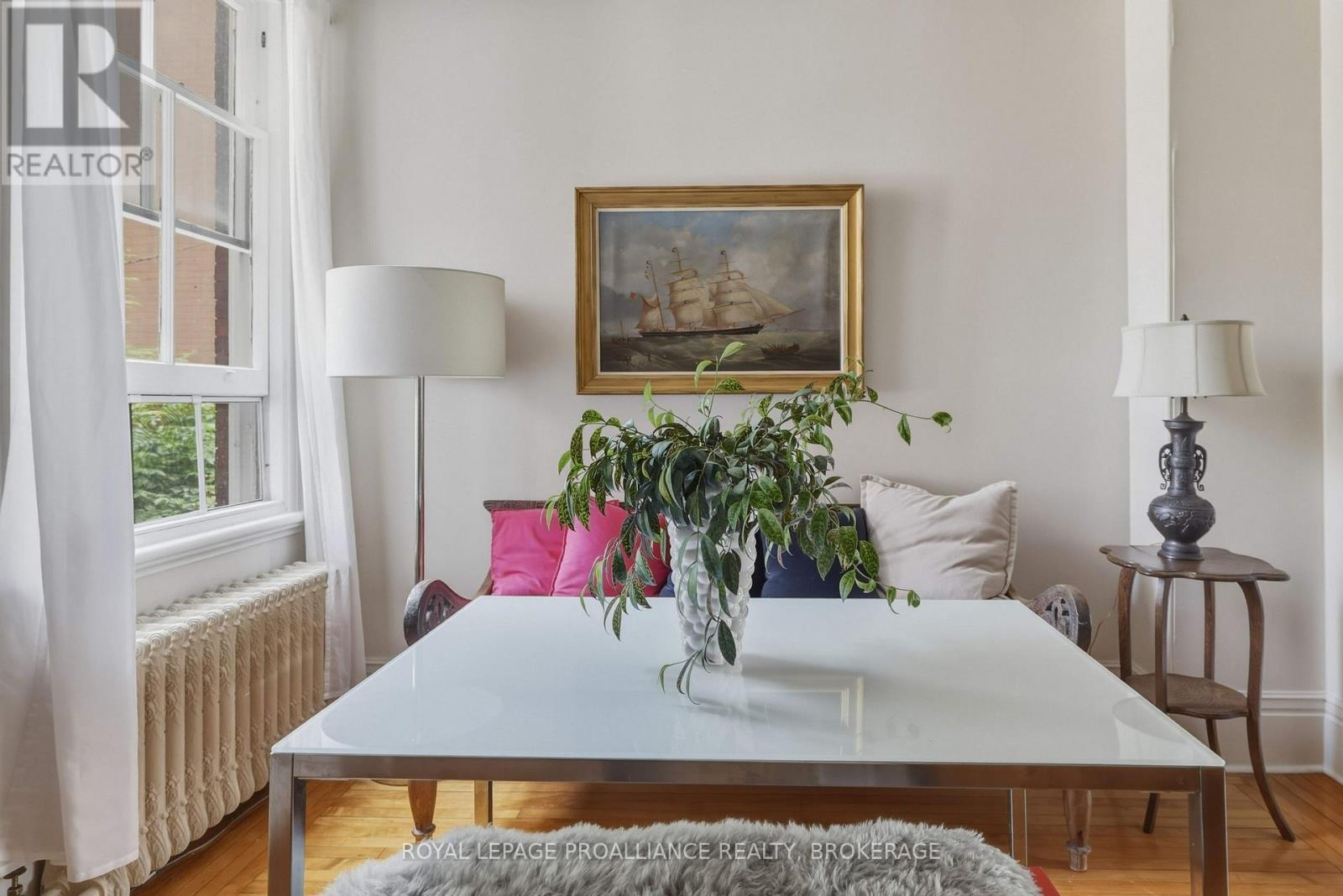 181 MONTREAL STREET - 41