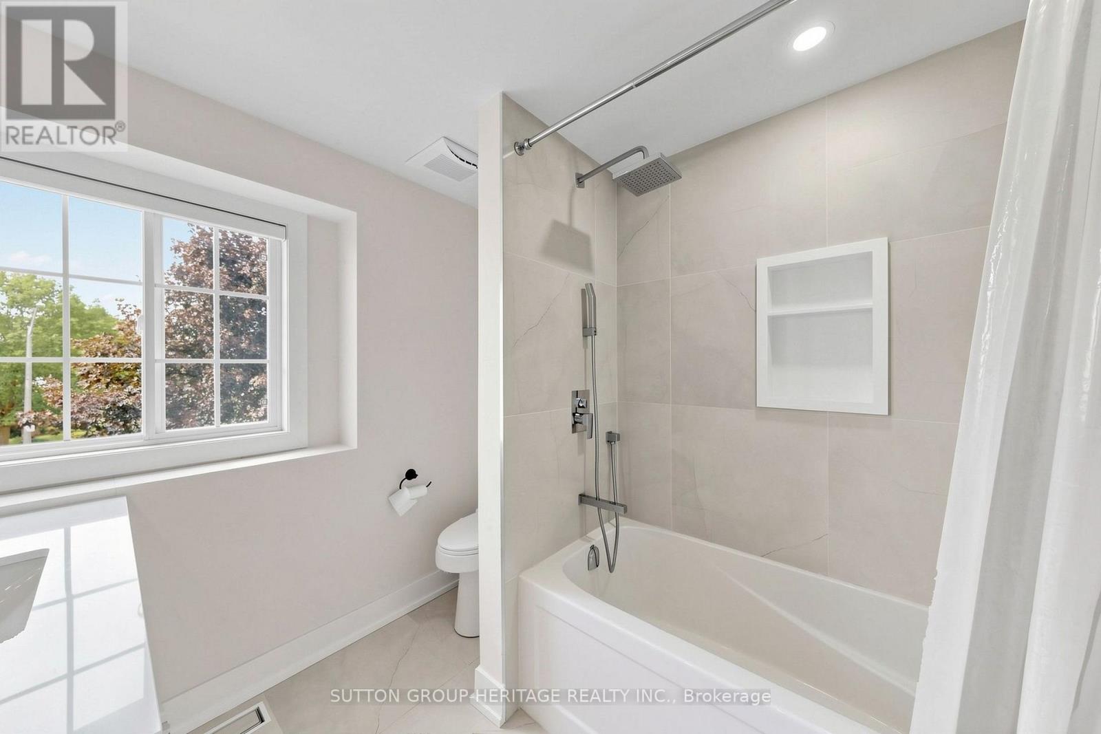 1 SHERWOOD STREET - 29