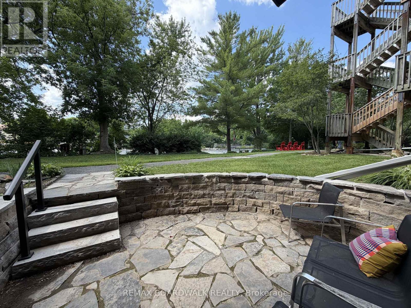 1 – 45 MILL STREET, Ottawa. Luxury613. By Peter Sagos - Image 38