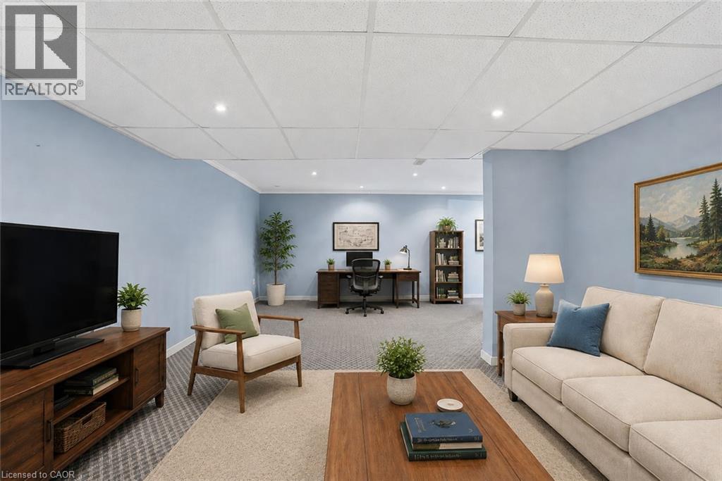 #68 122 BUNTING Road - 21