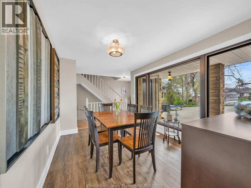 388 SEACLIFF DRIVE West - 12