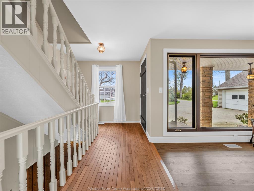 388 SEACLIFF DRIVE West - 6