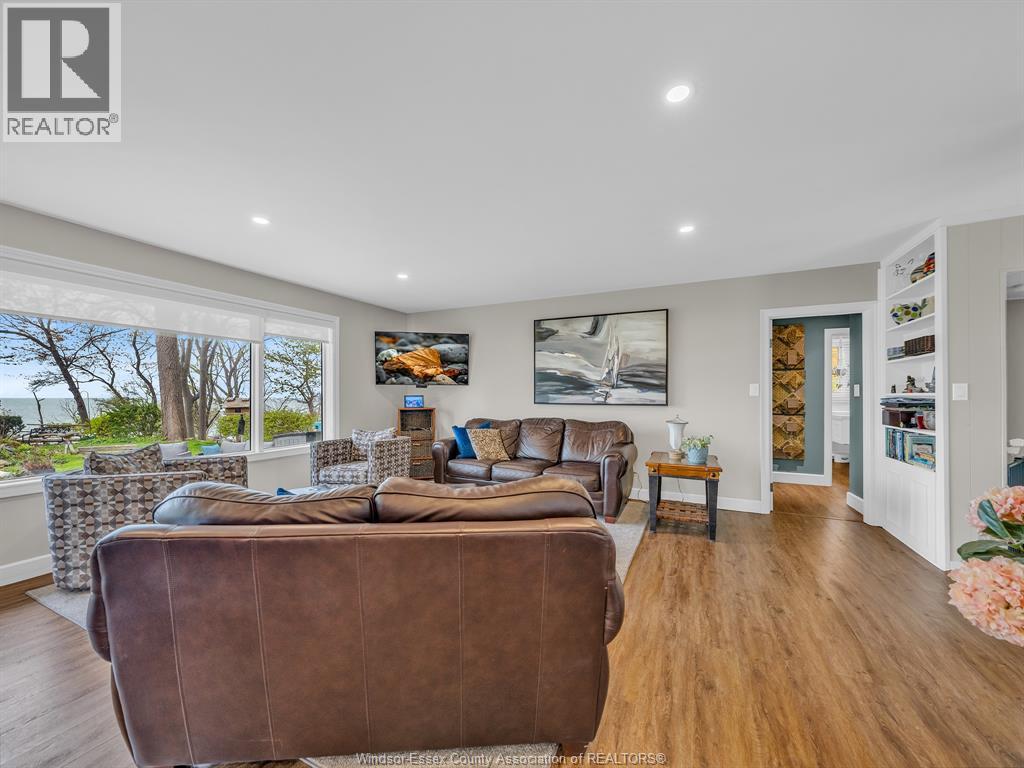 388 SEACLIFF DRIVE West - 11