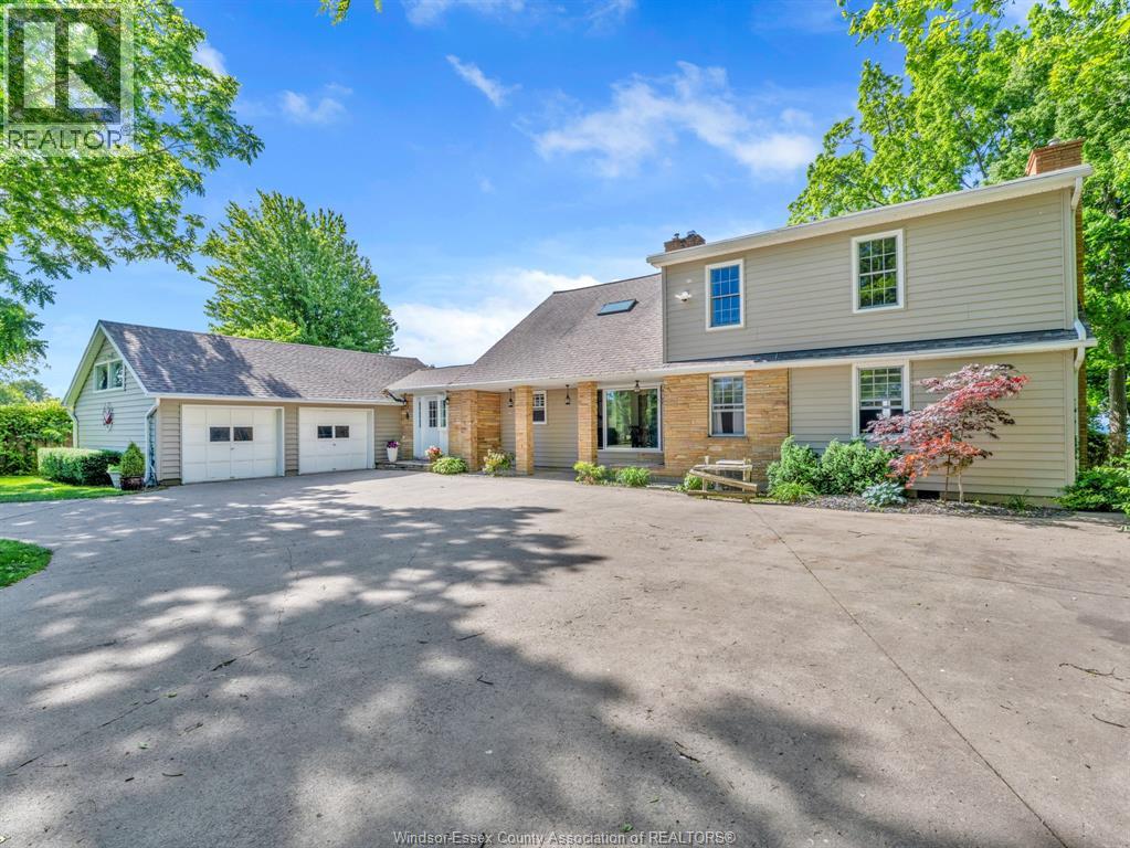 388 SEACLIFF DRIVE West - 1