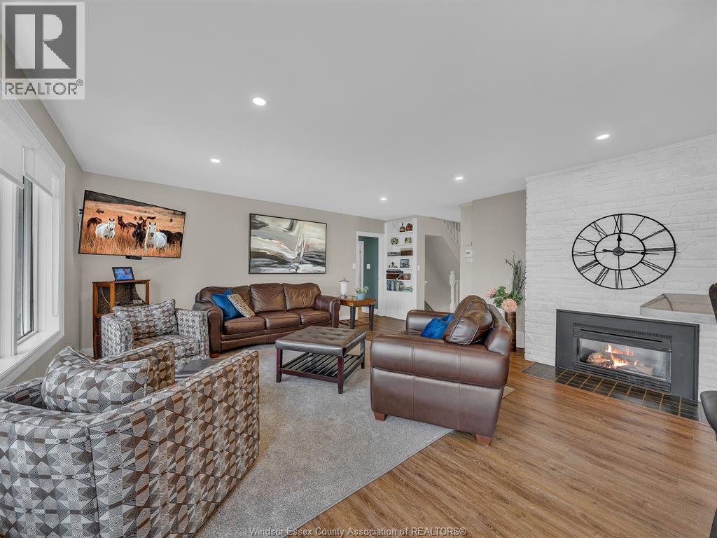 388 SEACLIFF DRIVE West - 10