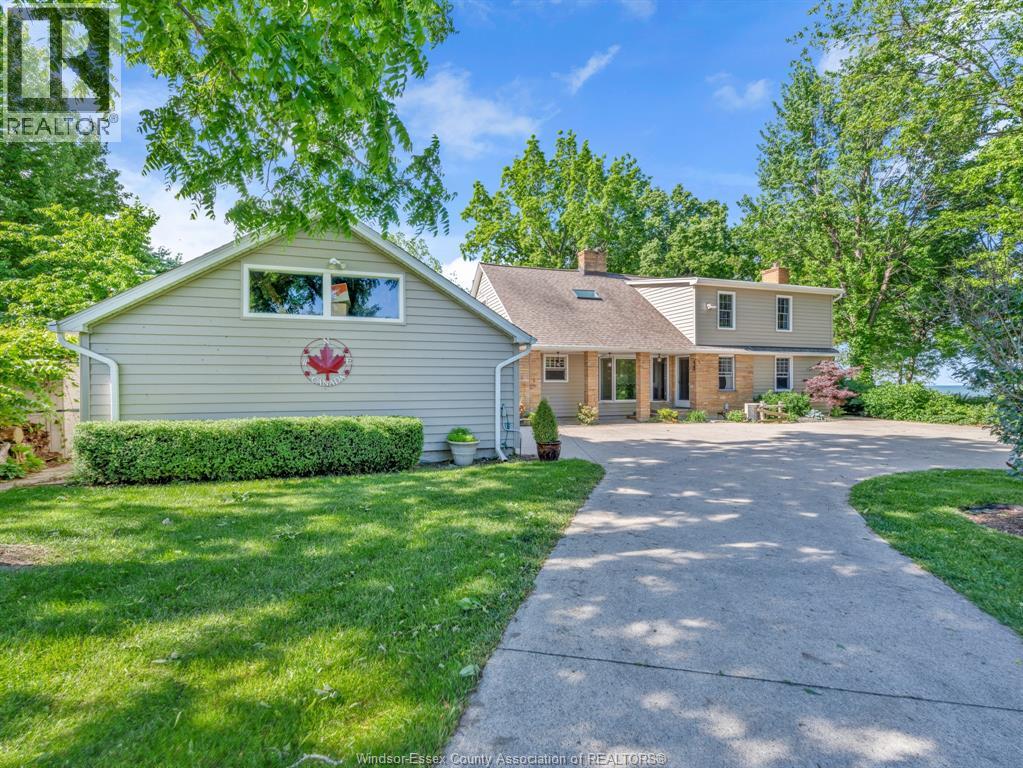 388 SEACLIFF DRIVE West - 2