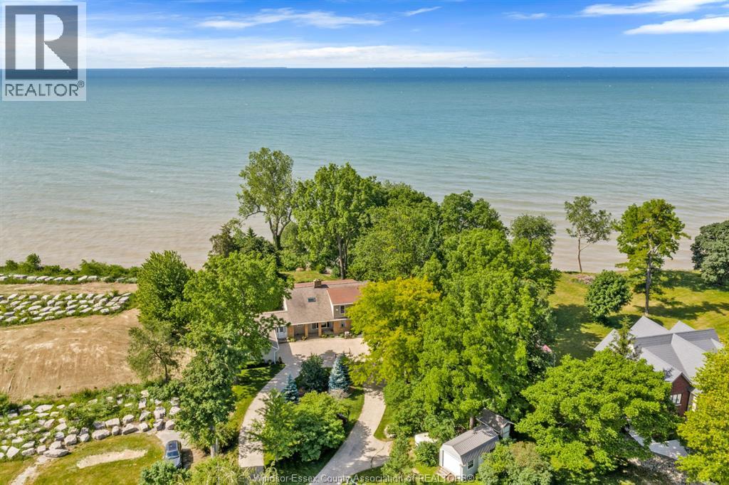 388 SEACLIFF DRIVE West - 40
