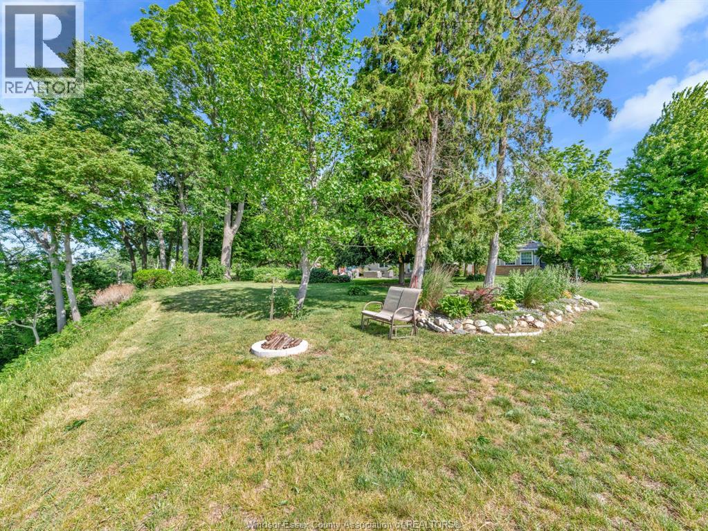 388 SEACLIFF DRIVE West - 48