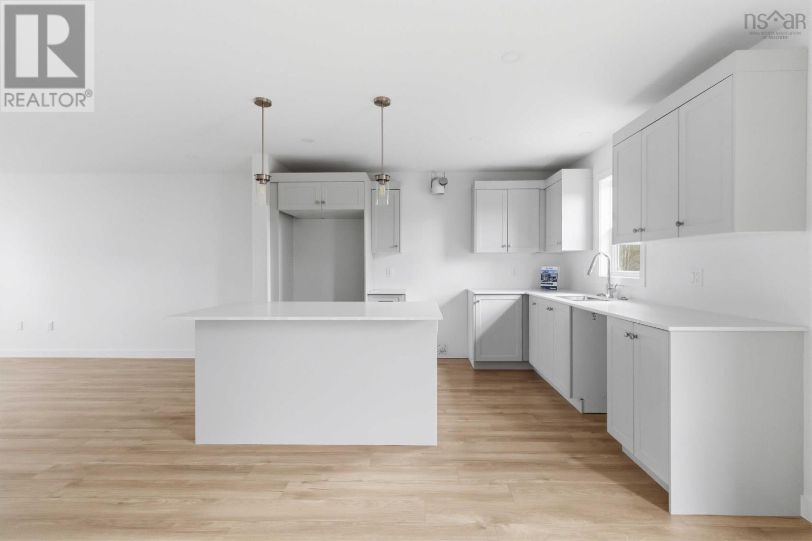 DA-60 205 Darner Drive - 11