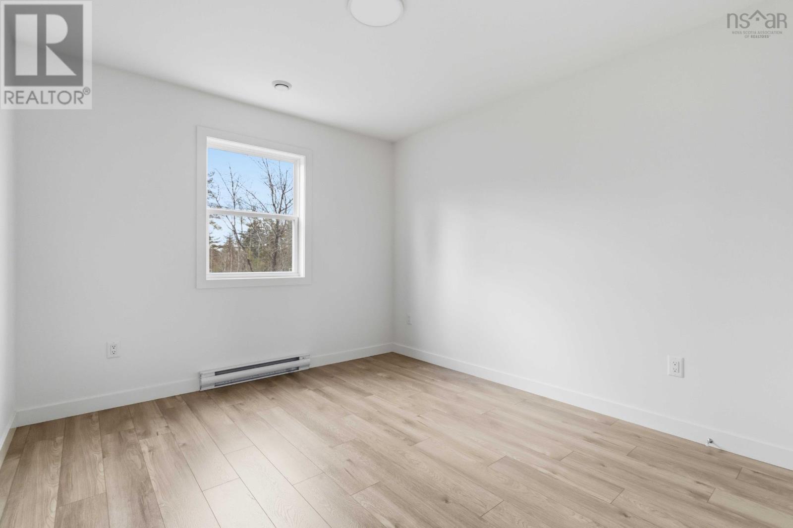 DA-60 205 Darner Drive - 22