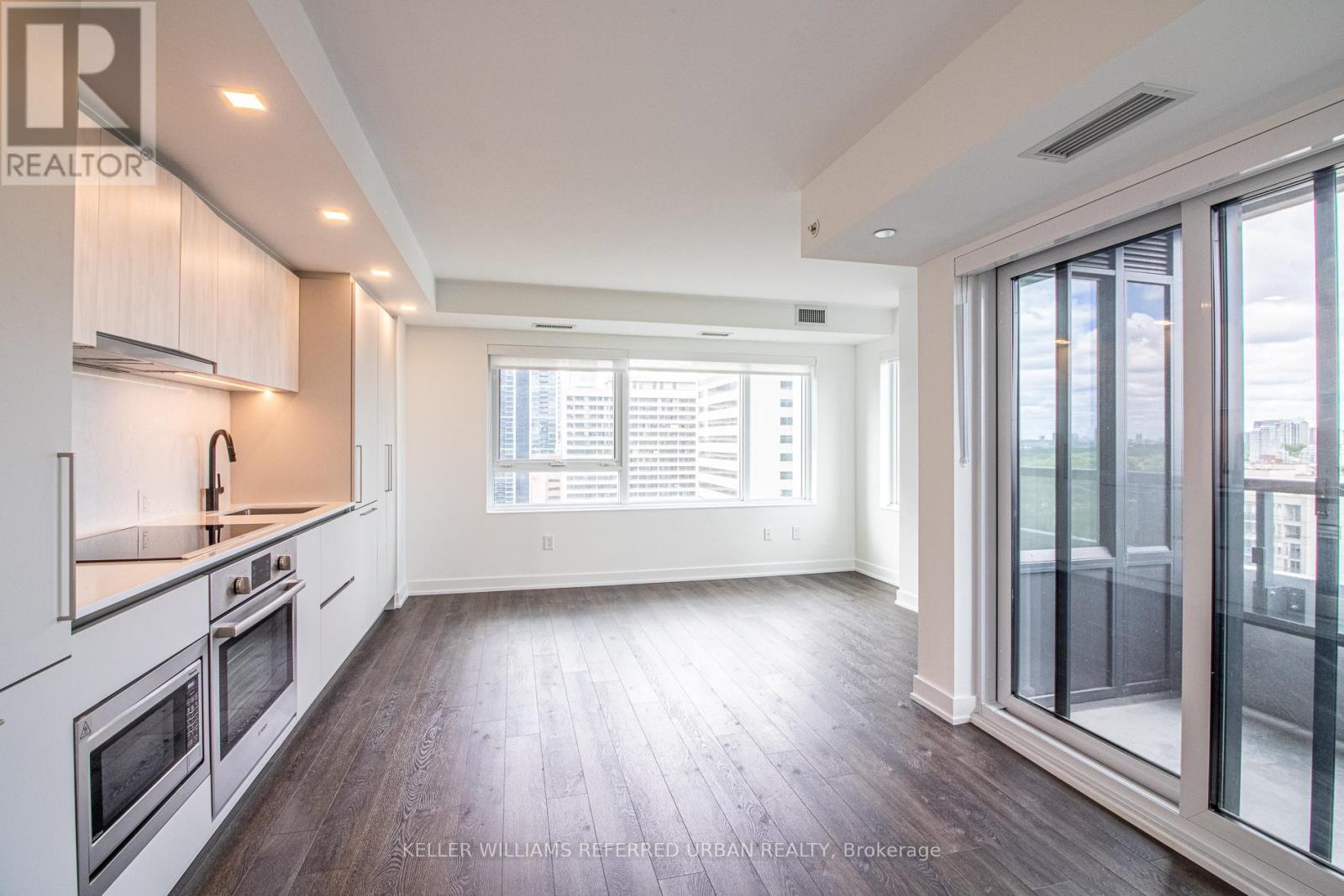 #2104 609 SHERBOURNE STREET - 2
