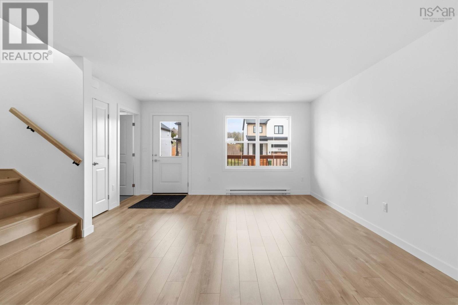 DA-60 205 Darner Drive - 5