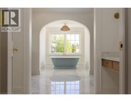 130 Edgecliffe Place, Halton, ON L7L3Z3 Photo 27