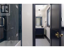 130 Edgecliffe Place, Halton, ON L7L3Z3 Photo 37