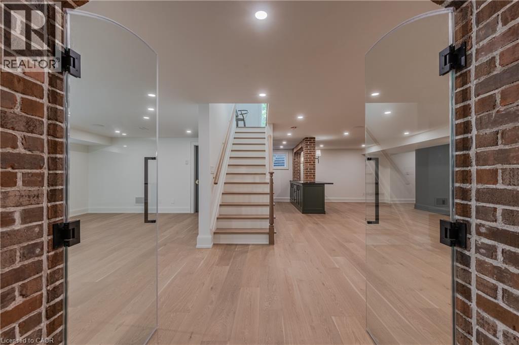 130 EDGECLIFFE Place - 42