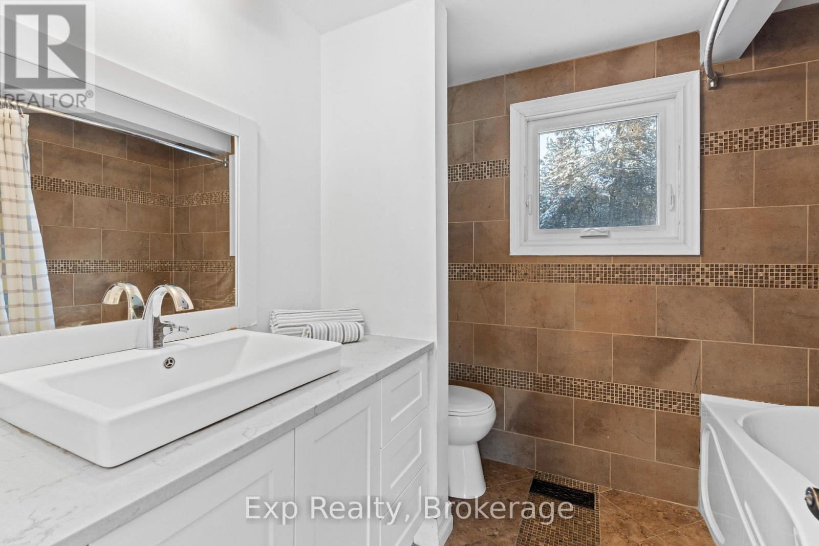 23 SIDNEY SHORE LANE - 18