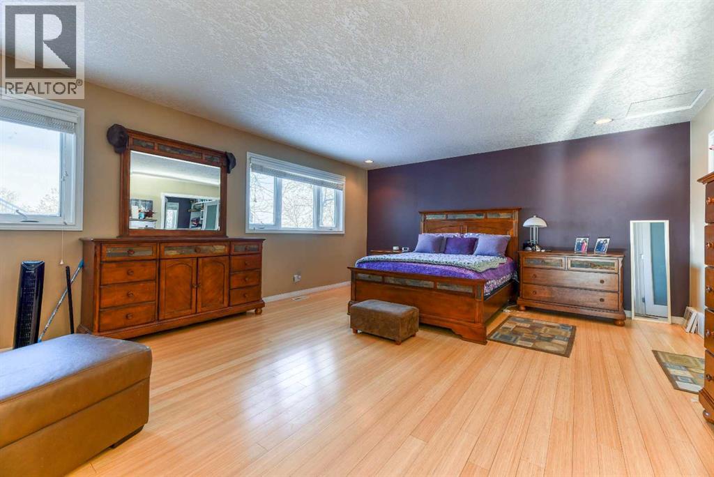 245001 Range Road 280 - 42