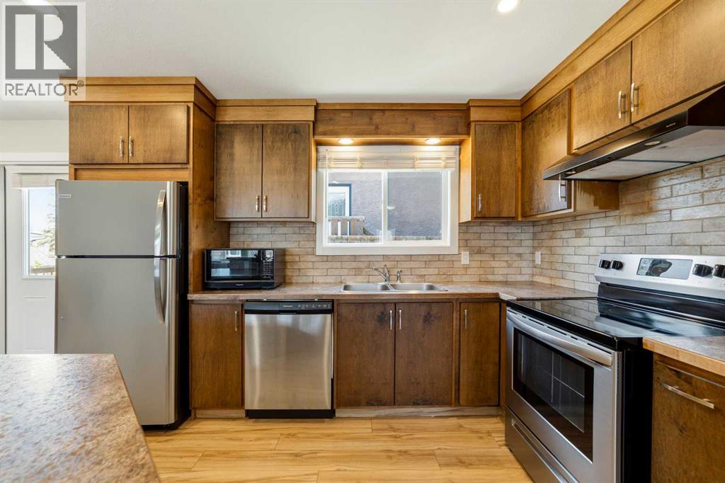 10 Trent Road W - 5