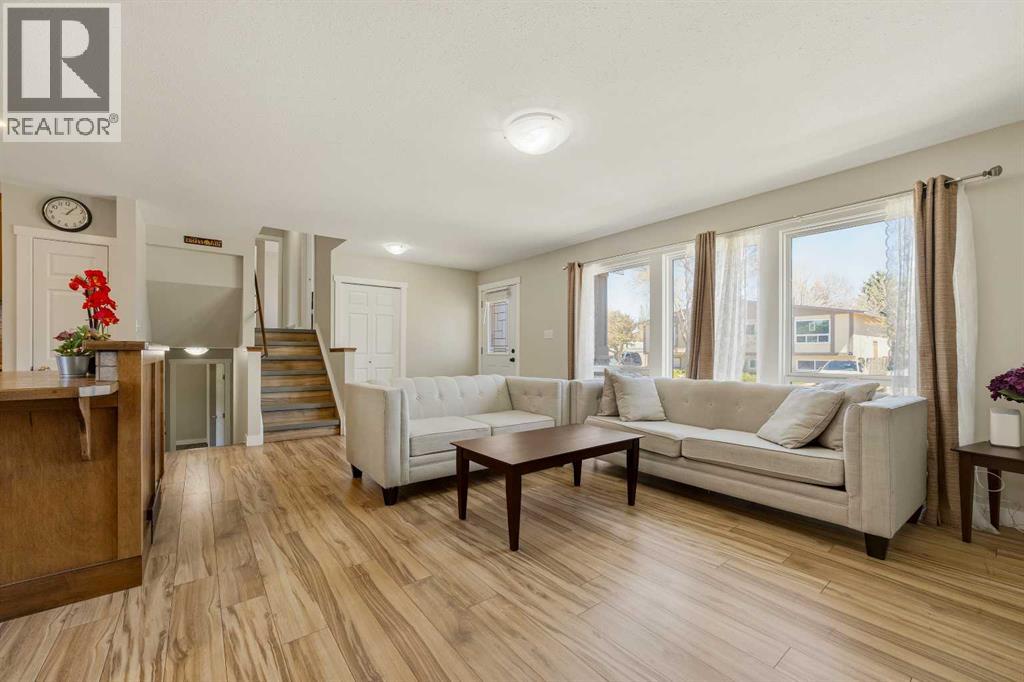 10 Trent Road W - 7