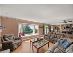 33530 Cherry Avenue, Mission, BC V2V2V4 Photo 7