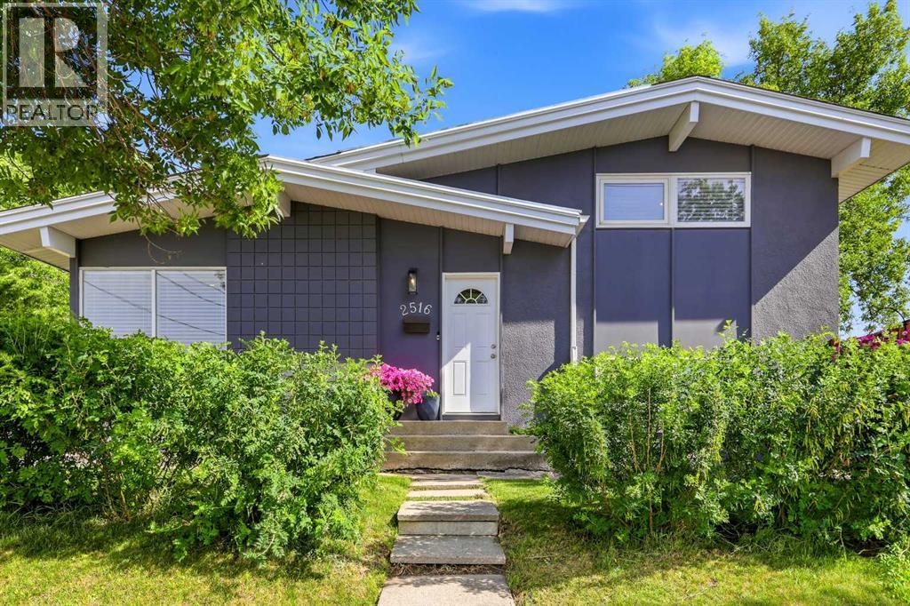 2516 63 Avenue SW - 41