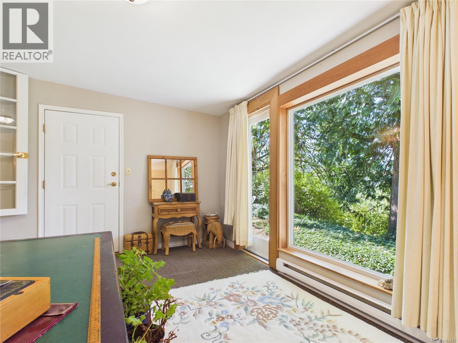 5 25 Maki Rd, Nanaimo