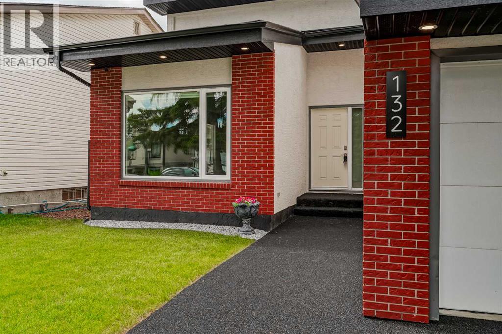 132 WOODGLEN Way SW - photo 3