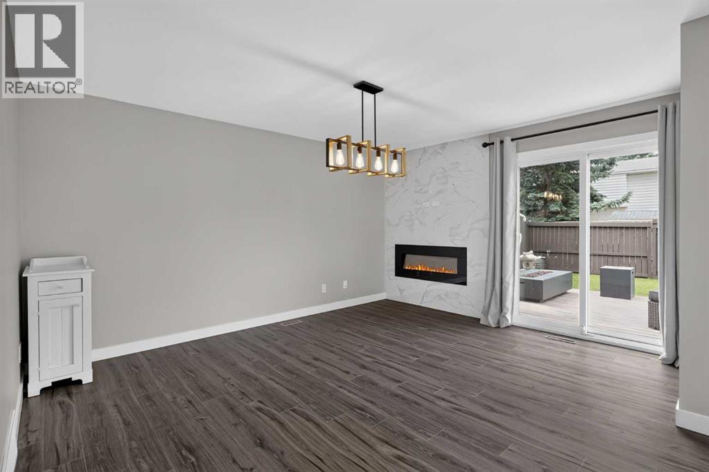 132 WOODGLEN Way SW — photo 9