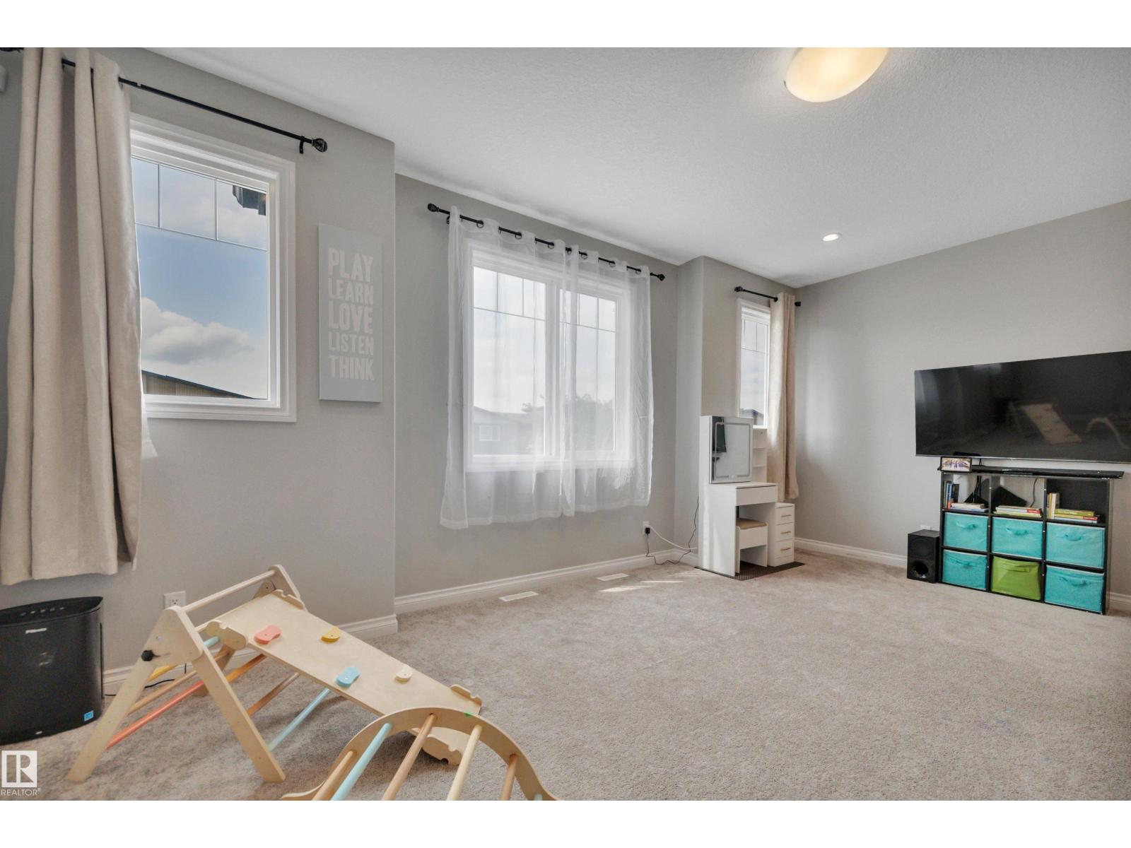 137 AWENTIA ST - 22