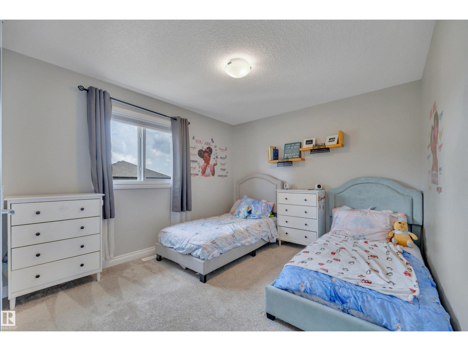 137 AWENTIA ST - 30