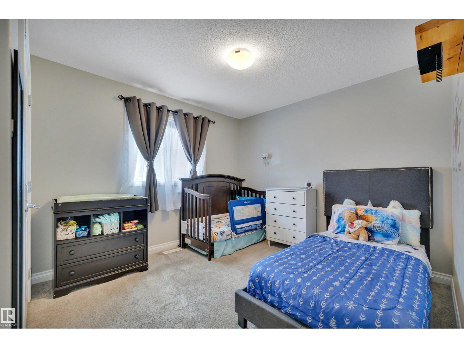 137 AWENTIA ST - 32