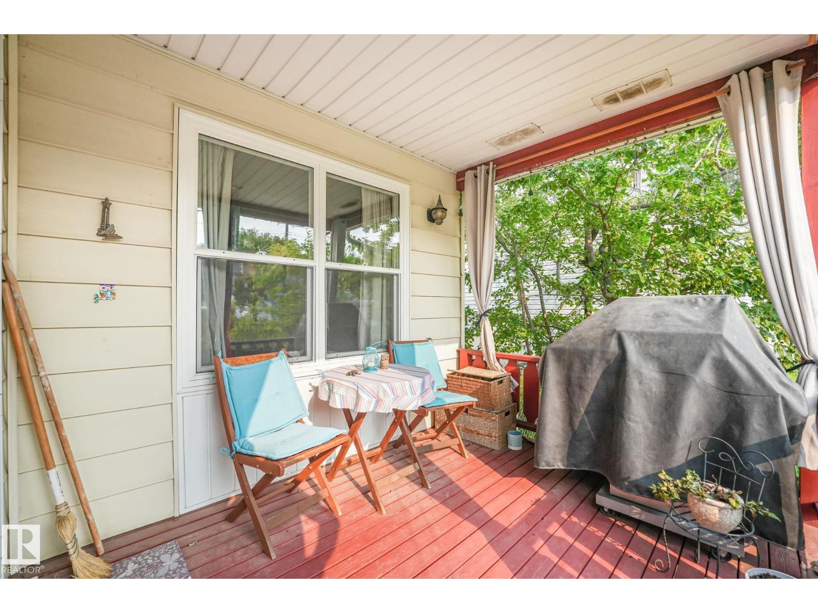 11422 70 ST NW - 29
