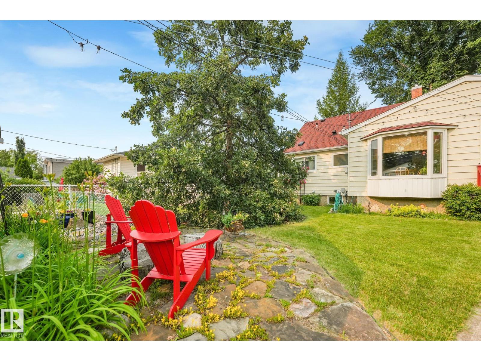 11422 70 ST NW - 32