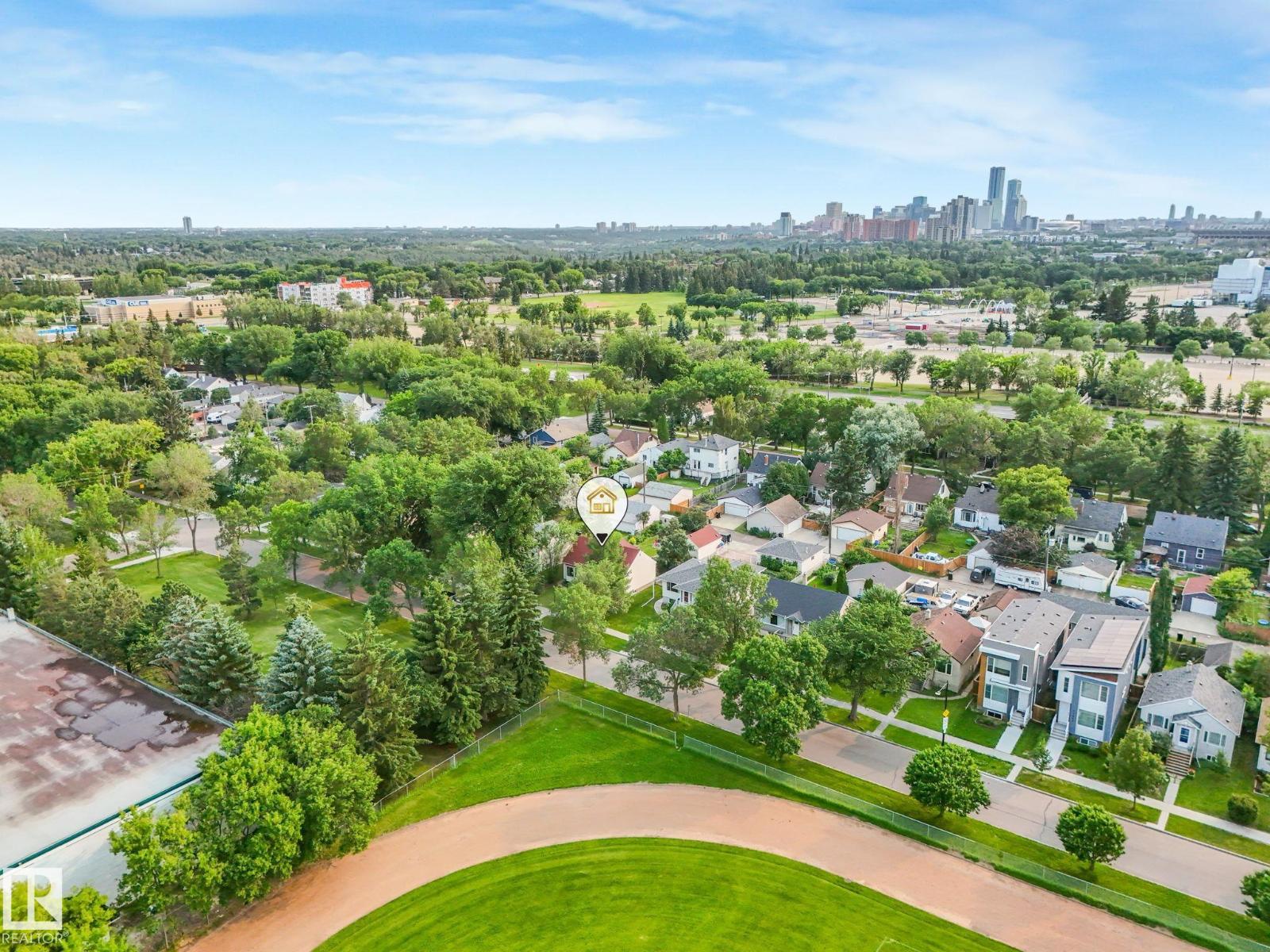 11422 70 ST NW - 42
